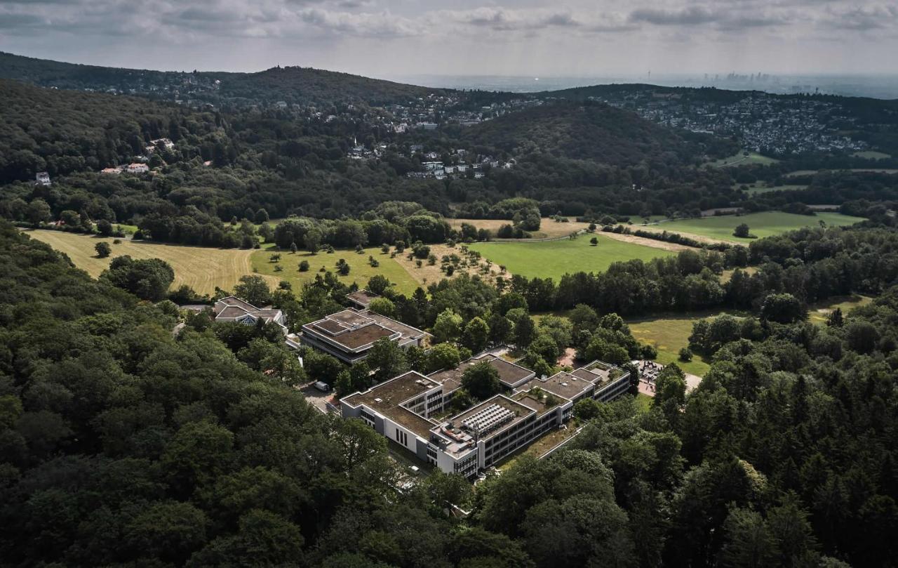 Hotel Bold Campus Königstein im Taunus Esterno foto